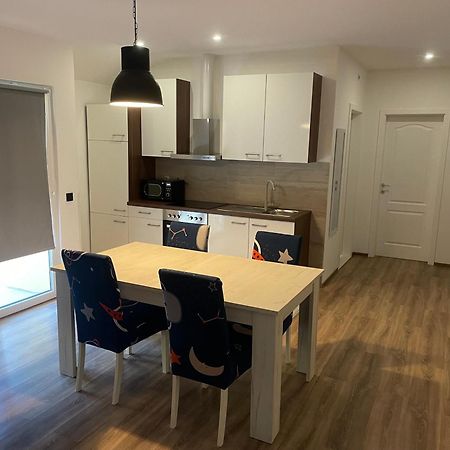 Apartmani Bm Biograd Na Moru Buitenkant foto