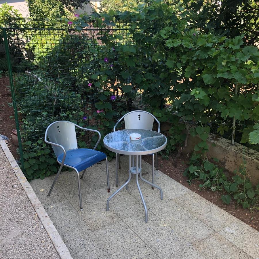 Apartmani Bm Biograd Na Moru Buitenkant foto