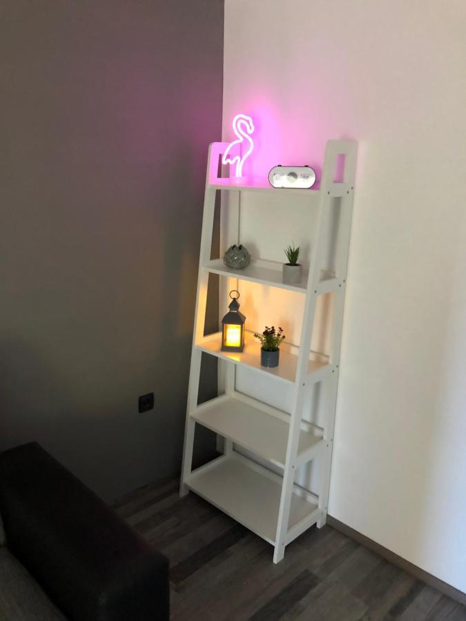 Apartmani Bm Biograd Na Moru Buitenkant foto